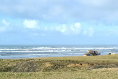 Image de Maison de pêcheur face à la mer