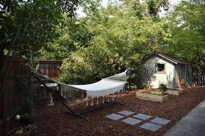 Image de Chalet calme et paisible à proximité du centre-ville