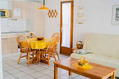 Image de Villa 2-pièces au calme avec mezzanine, terrasse et parking - 5 couchages - Animaux acceptés