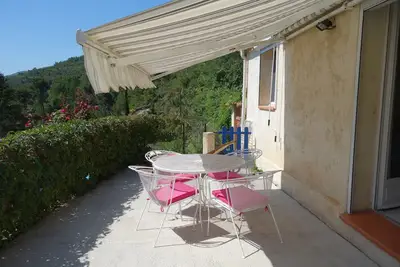 Image de Villa avec piscine au calme à 18 kms de Nice avec terrasse, vue exceptionnelle