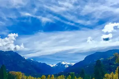 Image de Escapade 5 étoiles dans un ranch de haute montagne flanqué de San Juans le long de la rivière Uncompaghre