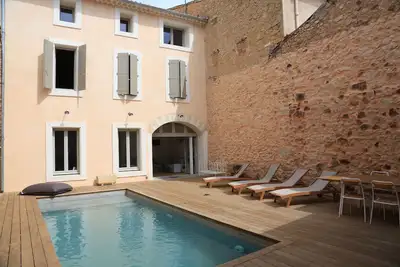 Image de Grande Maison de Village avec piscine sur Quarante, entre mer et garrigue