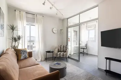 Image de Bauhaus Boutique by TLV2rent