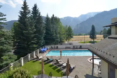 Image de Condo spacieux au centre-ville de Ketchum