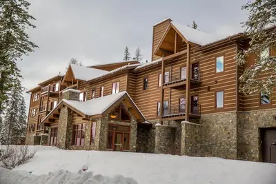 Image de Magnifique condo de ski et d'été près de tout à Whitefish