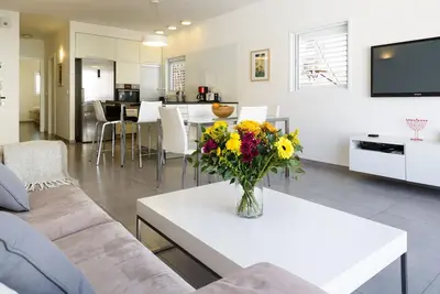 Image de Full Comfort 1br near Frishman Beach by FeelHome