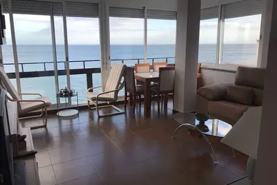 Image de Une vue imprenable sur la mer / Appartement Fuengirola
