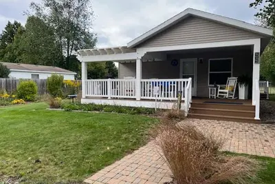Image de Maison de vacances récemment rénovée au centre-ville de Frankfort, Mi