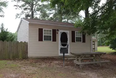 Image de De Cabin au lac Gaston - Lake Memories Start Here
