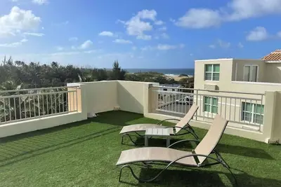 Image de # 2 Luxueux Beachfront 4br, 3ba Penthouse - Jobos, Shacks, Montones, Crash Boat
