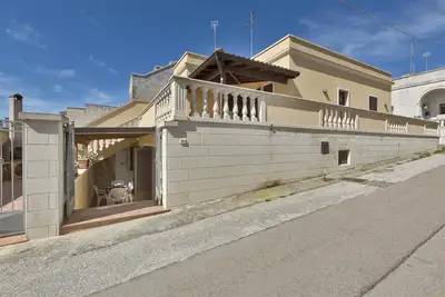 Image de 1070 Tournesol Trilo 2