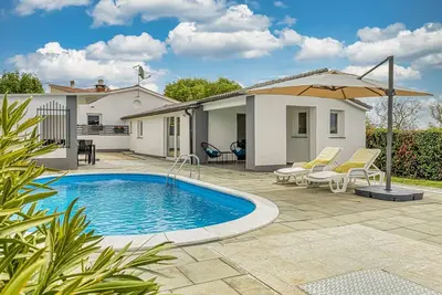 Image de Maison de vacances Glavica avec piscine privée