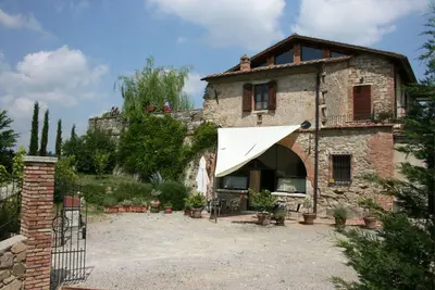 Image de Villa en pierre construite dans un ancien fourneau entièrement restauré, avec piscine privée et jar