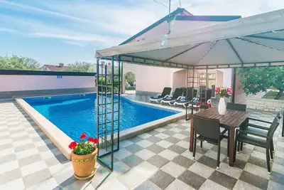 Image de Bel Appartement Salha avec Piscine Privée