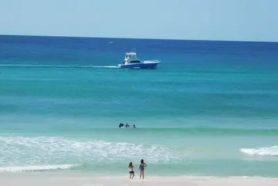 Image de Sensationnel! ! Belle unité frontale Gulf 3 Br