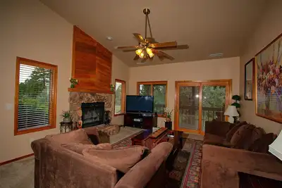 Image de Country Club Évadez-vous! \"Pas d'escalier\" à un niveau.