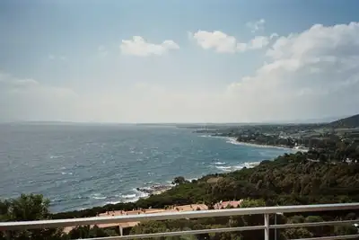 Image de Maison de vacances avec vue spectaculaire sur la mer