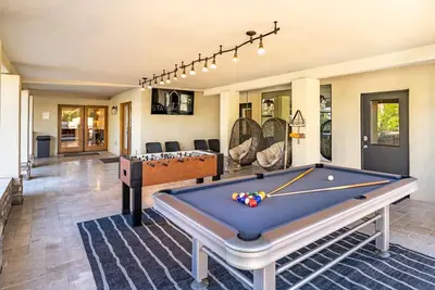 Image de Composé SWSSCompound 1ofAKind Million dollar Resort sur 1 acre StayWithStyle