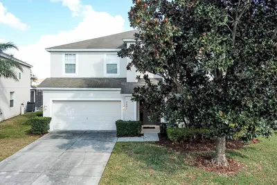 Image de Cette incroyable propriété de 6 chambres est une maison spacieuse et nouvellement meublé