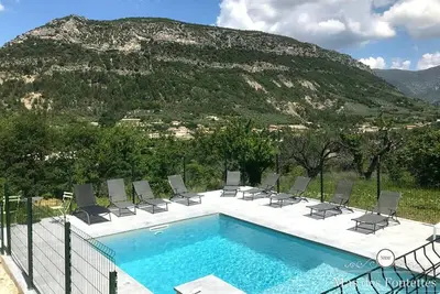 Image de Mas Provençal avec Piscine Chauffée* / 14 Personnes / Propriété 5Ha