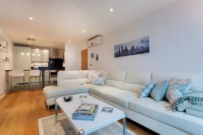 Image de Jusqu'à 20% de réduction - Smart 2 lits appartement, situé à quelques minutes de la Tamise (Veeve)