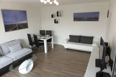 Image de 2 chambres, jusqu'à 5 personnes, aménagement luxueux, Tulip \"