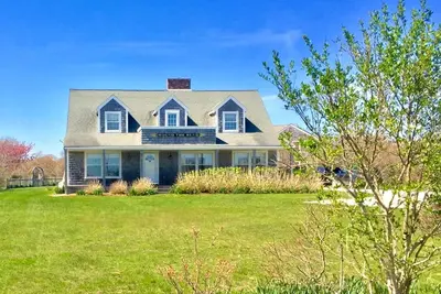 Image de Maison Nantucket classique avec vue sur l'océan!