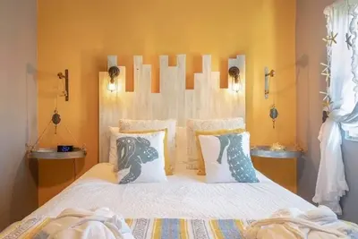 Image de Ne cherchez pas plus loin. . . séjournez dans notre superbe condo et profitez de vos vacances. . .