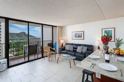 Image de Propre, Diamond Head & Vues sur l'océan, Près de la plage et du zoo, Wifi gratuit et Parking et téléphone