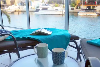 Image de Mandurah Canal Maison de vacances avec propre jetée! Bateaux! Crabes! Dauphins!