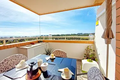 Image de Appartement confortable à Cabanes avec.