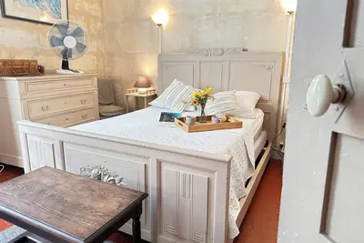 Image de La Maison des Hautures, La Maison des Hautures: distinctive property near the amphitheater