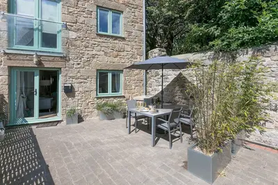 Image de 3 Sunday School Court - 4 couchages - Appartement contemporain au rez-de-chaussée avec grande cour intérieure