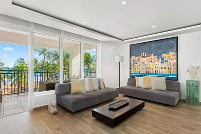 Image de 2/2 Front de mer à l'intérieur du Wyndham Resort, Puerto Rico