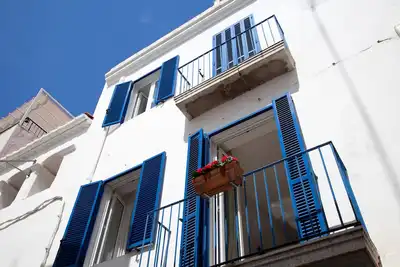 Image de 3 pièces avec balcon côté donnant sur la promenade et la plage