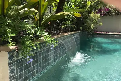 Image de Lido, St. La maison d'Armand Piscine w / grill, promenade à Lido Beach / St. Armand