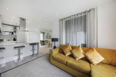 Image de Lux 2 & 3 Bed Apartments in Camden Town Free Wifi by City Stay Aparts London