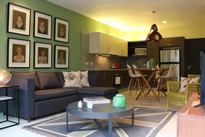 Image de Appartement de luxe et confortable à Palmares Condo