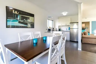 Image de À la plage Phillip Island - Beachley Bungalow 2 Wifi, Animaux, Linge Et Serviettes