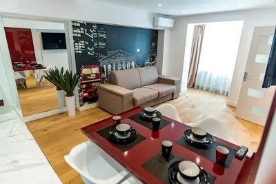 Image de Old Town - Nouveau Luxury Apartment - London Design