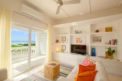 Appartement 1br avec belle vue sur la baie, à quelques pas de la ville et des commerces