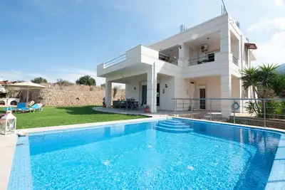 Image de Villa Balos avec vue mer