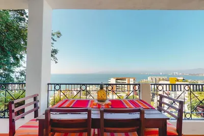 2bd Condo à louer à Amapas, Puerto vallarta