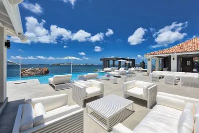 Image de Superbe villa de 4 chambres sur Simpson Bay