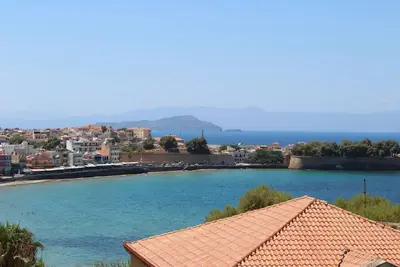 Image de Ranias Apt: Belle vue sur la mer de la vieille ville de Chania