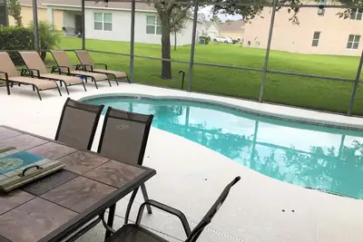 Image de Maison de 4 chambres avec spa près de Disneyworld & Legoland exposée plein sud