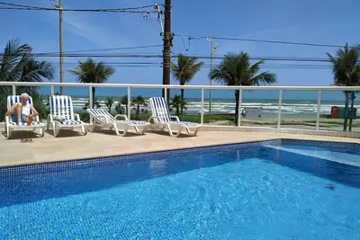 Image de Apart Bord De L'Eau Avec Barbecue / Piscine / Wifi