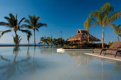 3bd Condo à louer à Los Muertos Beach, Puerto Vallarta