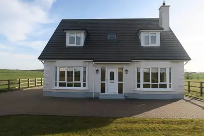 Image de Thistledown - Burkes Holiday Cottages - près de Ballina, Co. Mayo