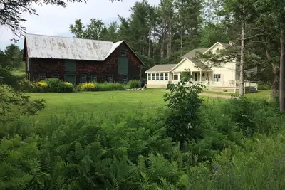 Image de Belle ferme avec bain à remous et grande chambre - 7/10 mi de Base Lodge